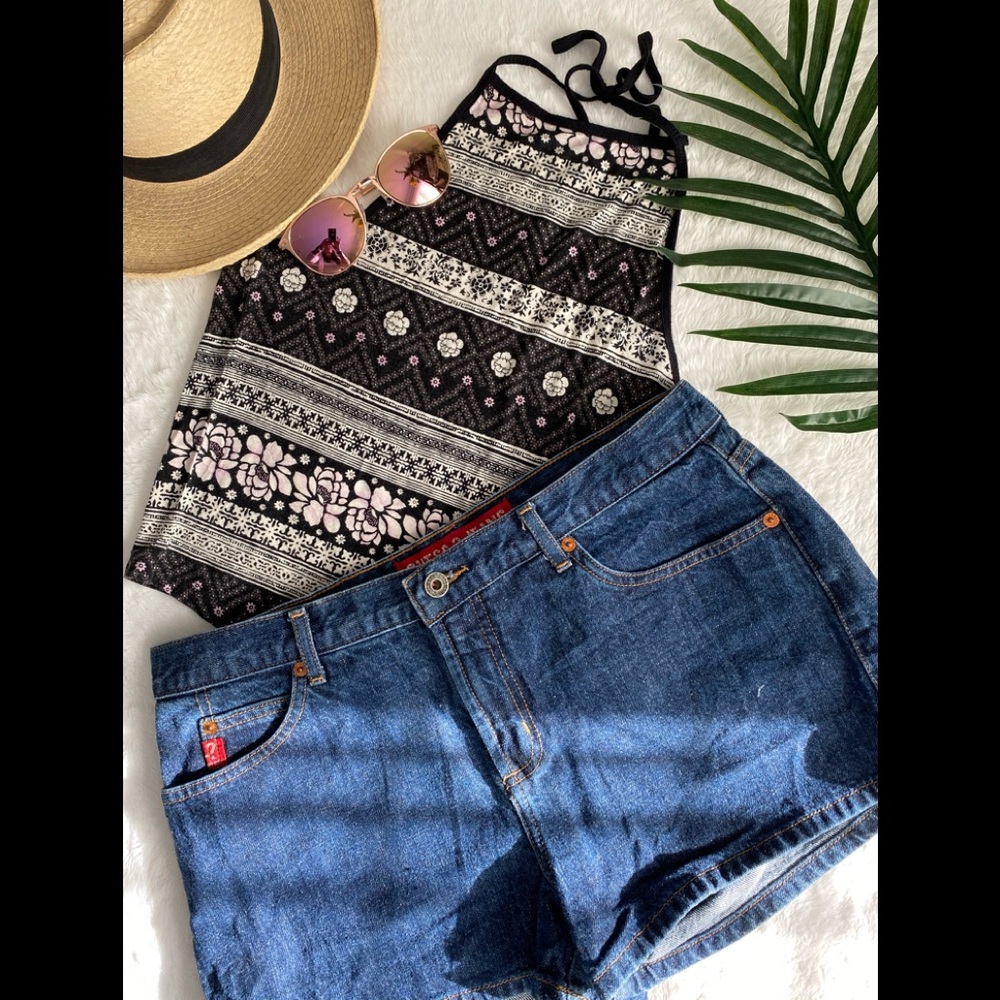 GUESS Authentic Original Jeans denim shorts (NWOT)